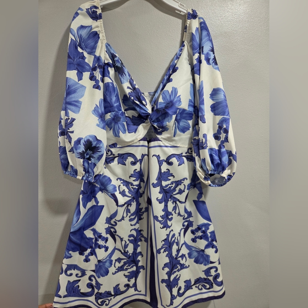 Blue Floral Cutout Mini Dress - Picture 6 of 6